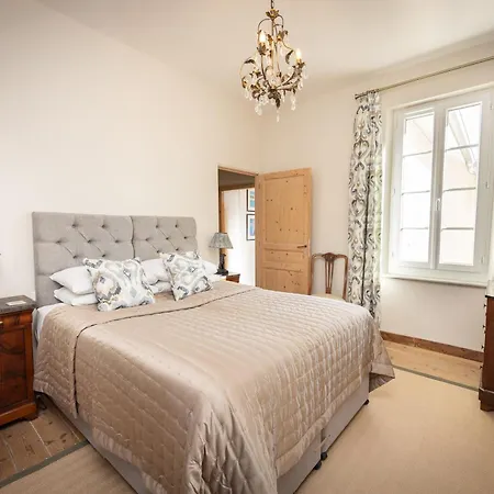 Maison Du Canal Du Midi Bed & Breakfast *